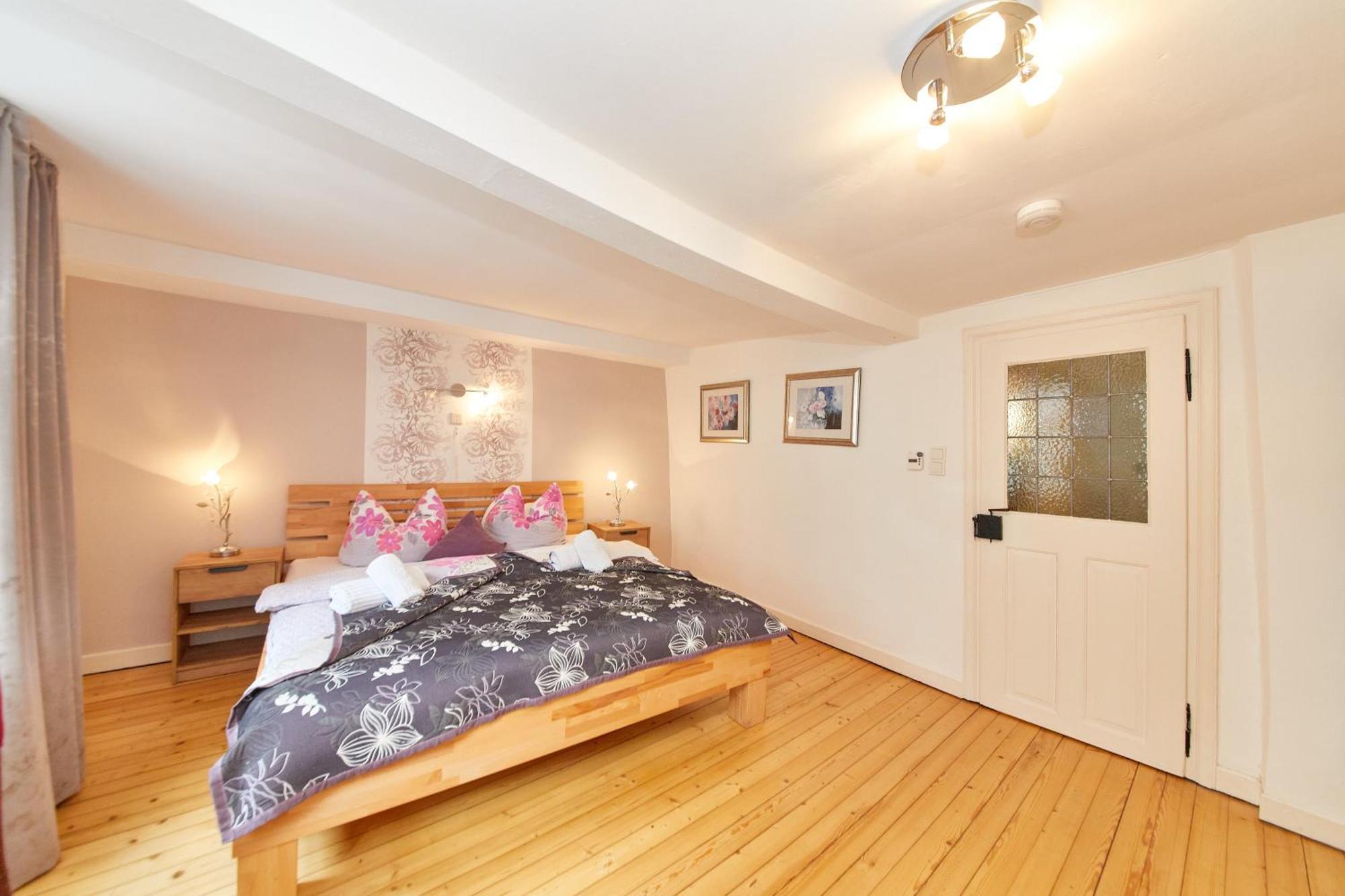 Ferienwohnung Altstadt ベルンカステル・クース エクステリア 写真